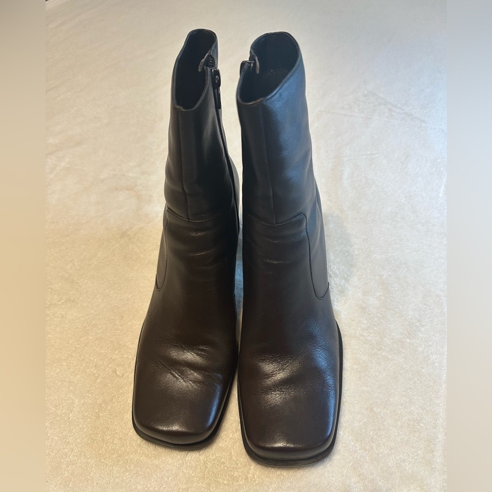 Lina Elegant Brown Leather Ankle Boots 3 inch heels w/zipper.